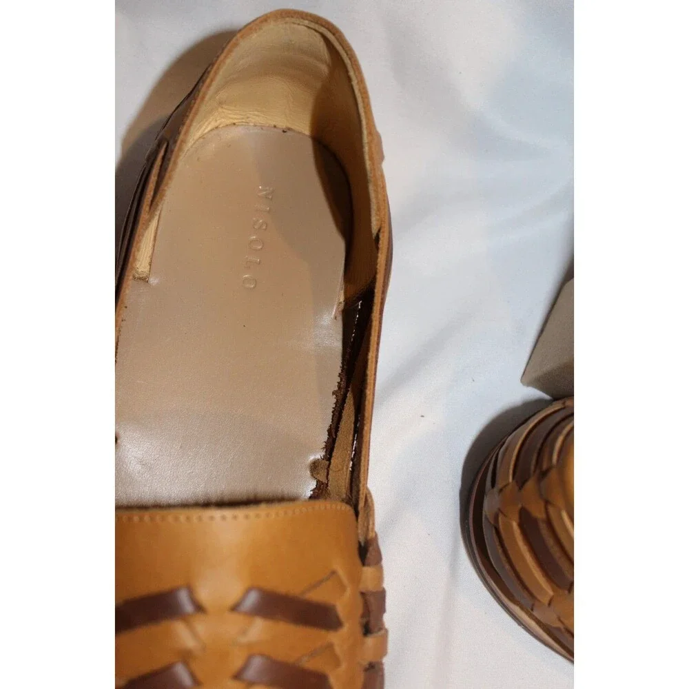 Nisolo handwoven craftsmanship
